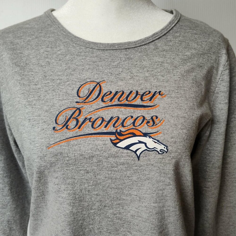 NFL for Her Denver Broncos long sleeved gray top size Medium